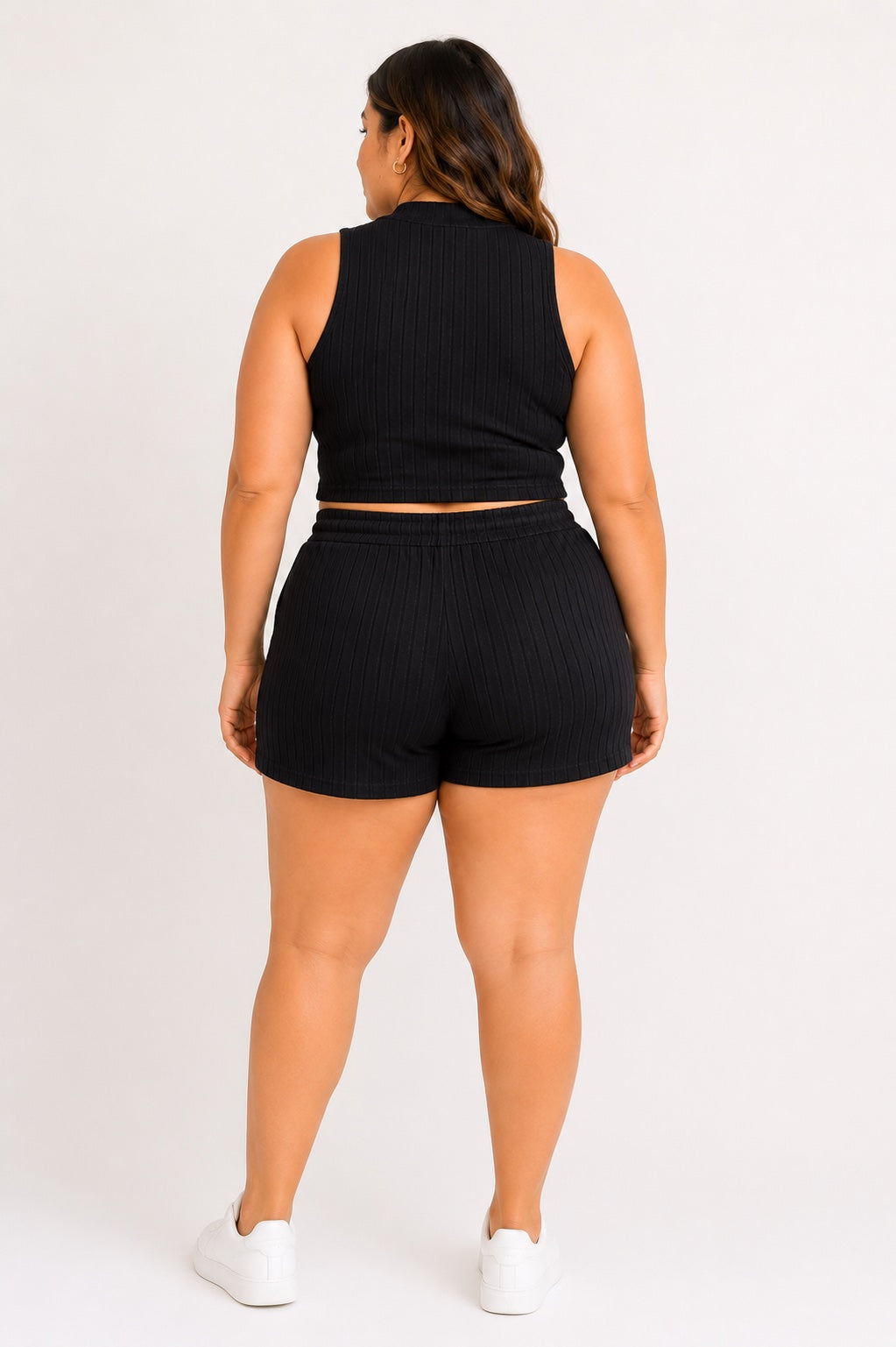 Crop Top Acanalado Negro — Talla XL