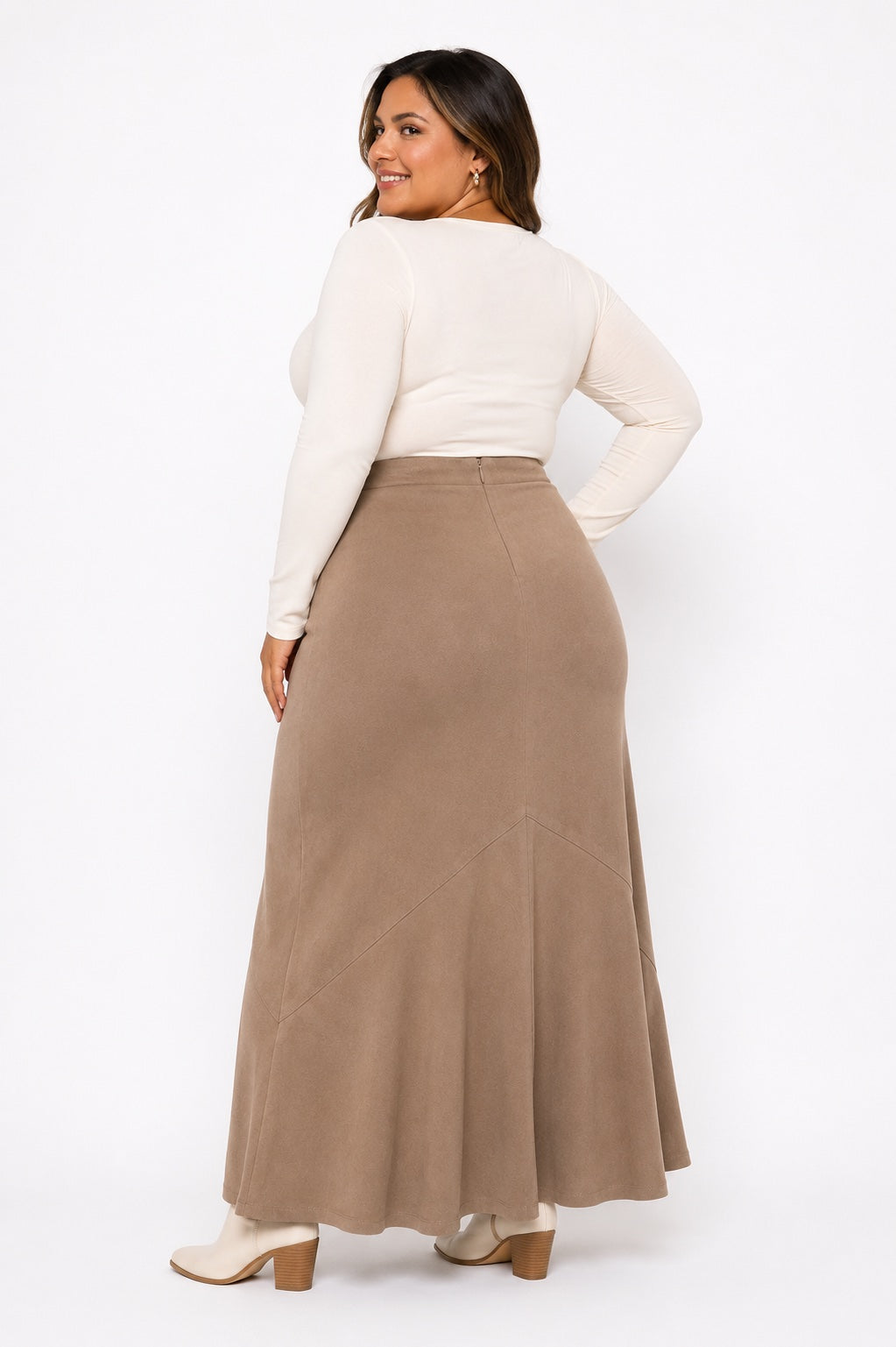 🤎 Falda Larga Camel White Stag – Talla XL aprox
